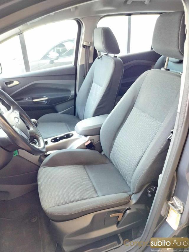 FORD C-Max 1.6 TDCi 95CV 7 POSTI Titanium (Garanzia 12 Mesi)