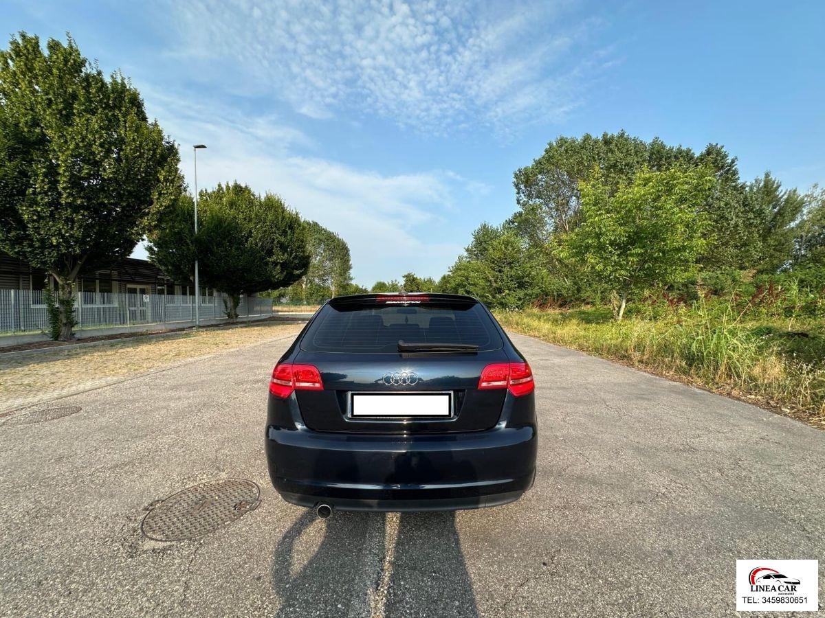 AUDI - A3 Sportback 1.6 diesel - ok neopatentati - car play