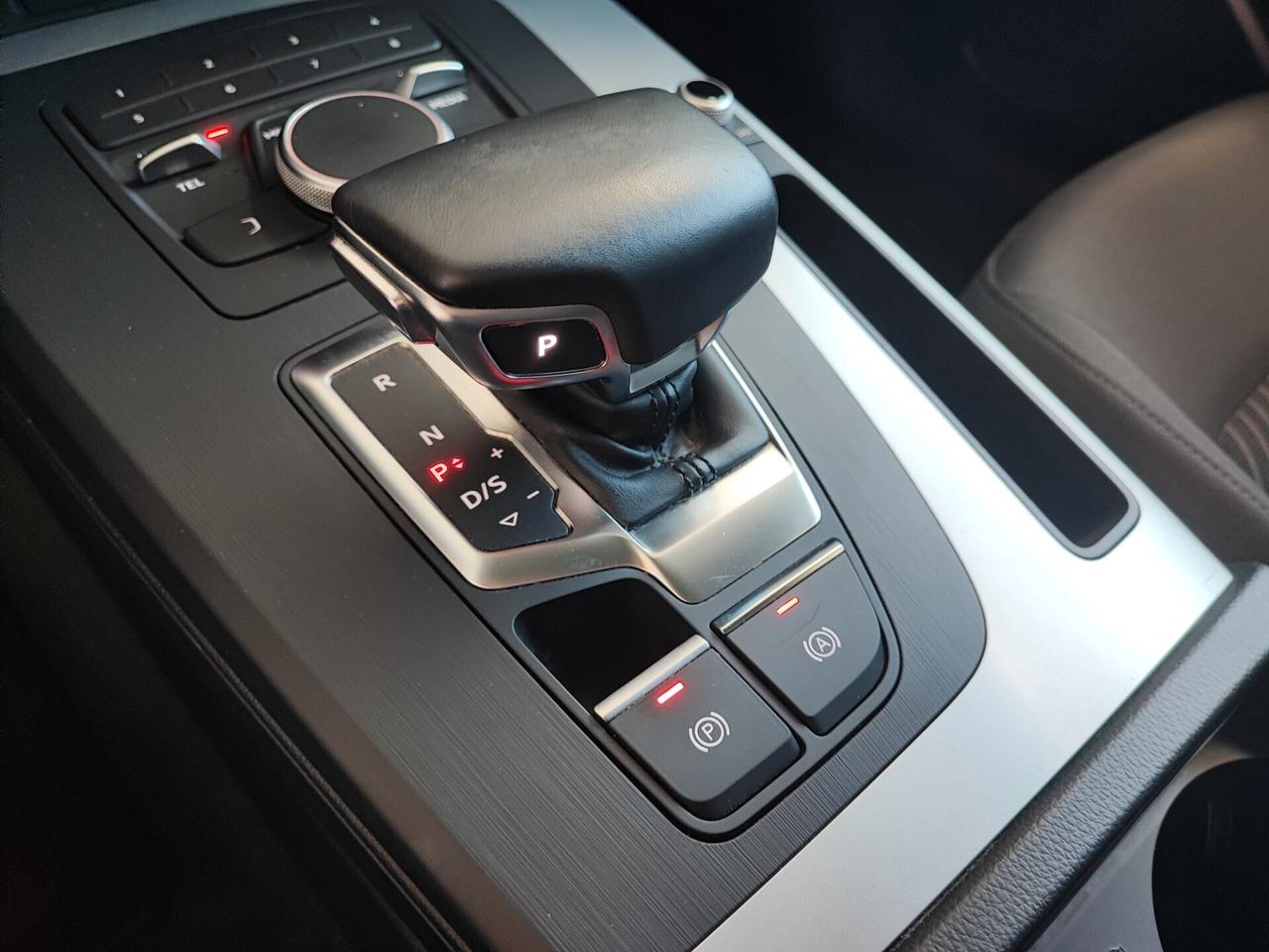 Audi Q5 2.0 TDI 190 CV quattro S tronic Business Sport