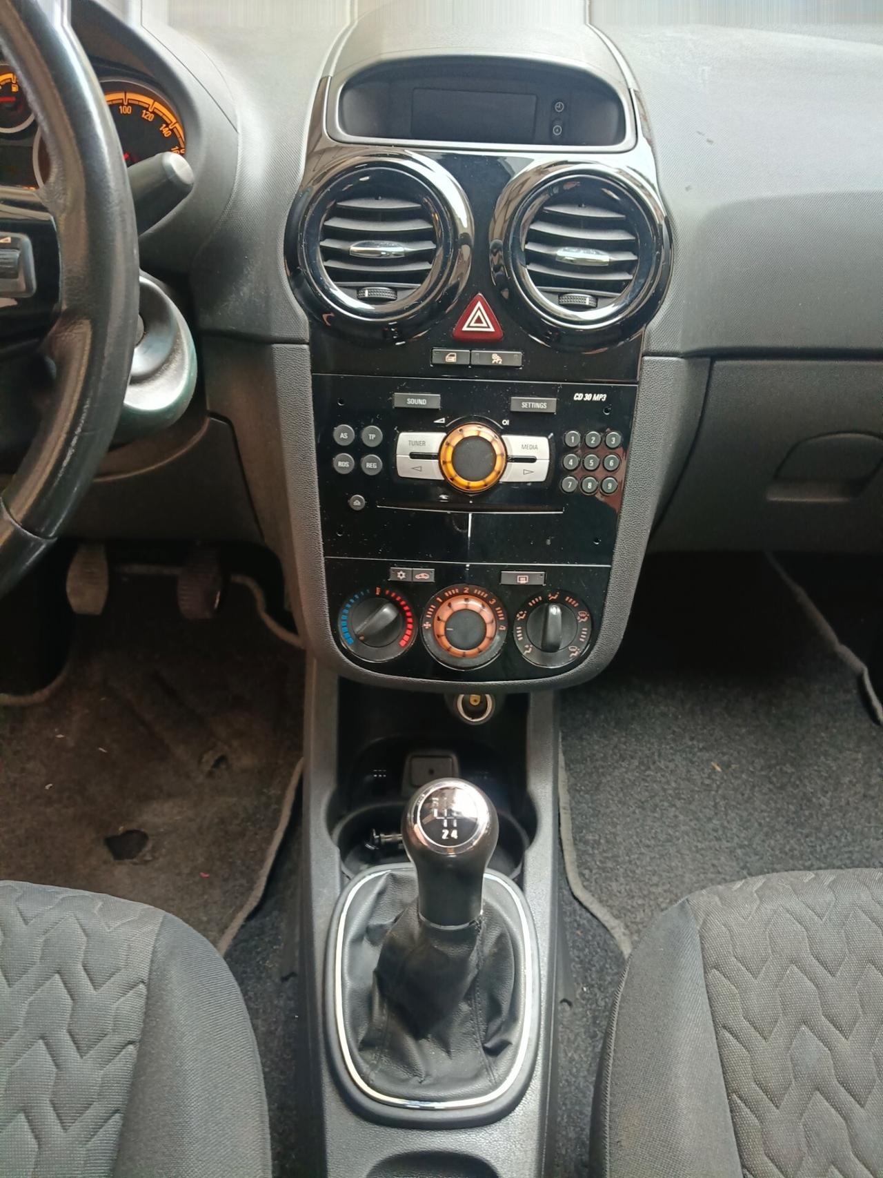 Opel Corsa 1.2 5 porte Edition-Neopatentati-Euro5490