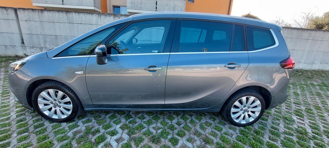 ZAFIRA 7 POSTI 1,6 METANO DI SERIE 150 CV TURBO, INNOVATION TELEFONO LEGA SENSORI FULL FULL