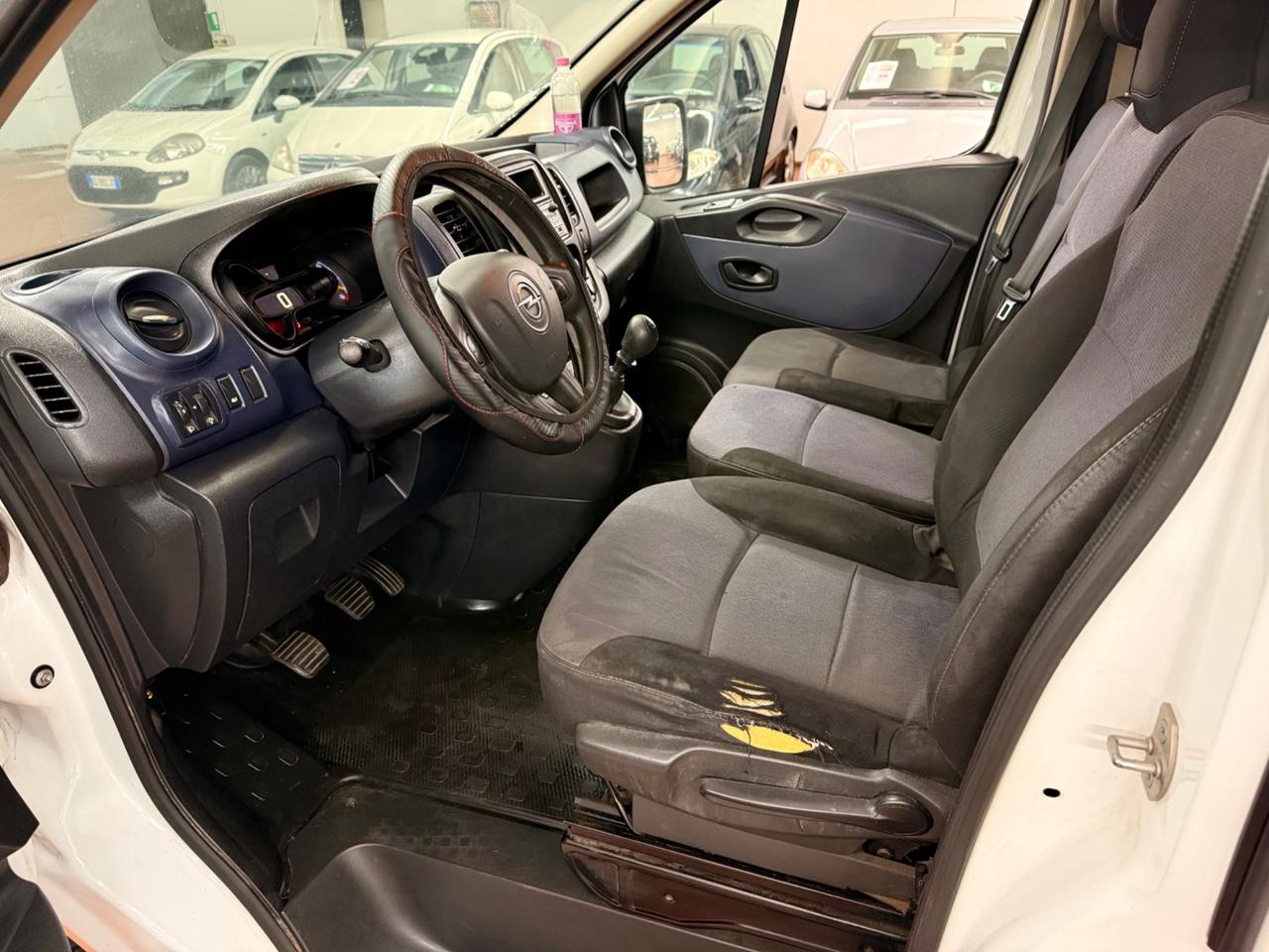 Opel Vivaro 1.6 CDTI 116cv 6 Marce