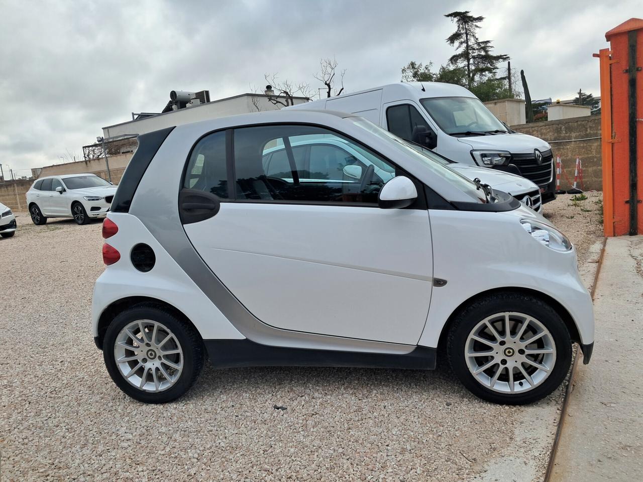 Smart ForTwo 1000cc--84CV passion