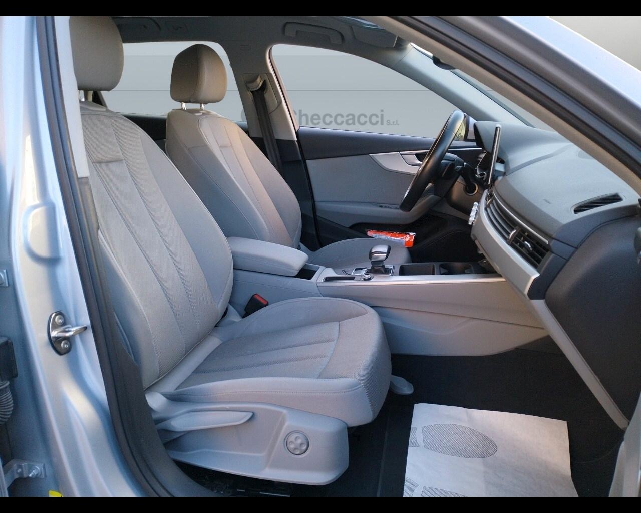 AUDI A4 5ª serie A4 Avant 40 TDI S tronic