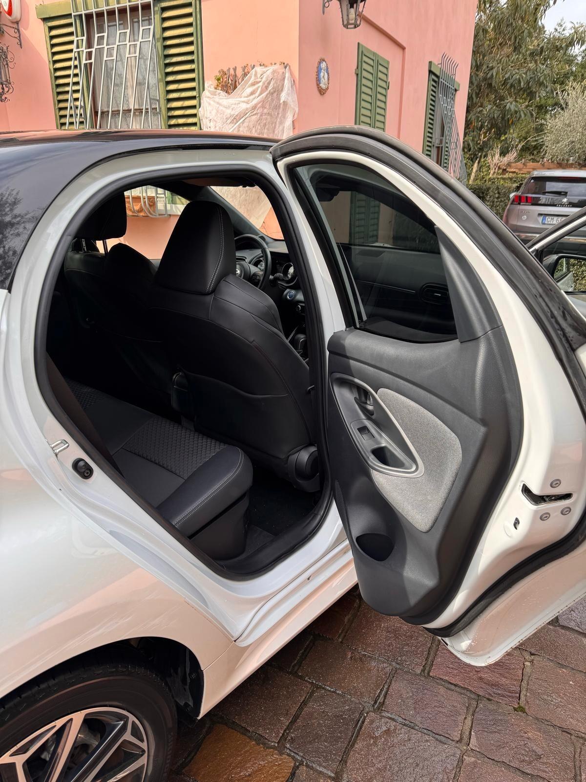 Toyota Yaris 1.5 Hybrid 5 porte Style