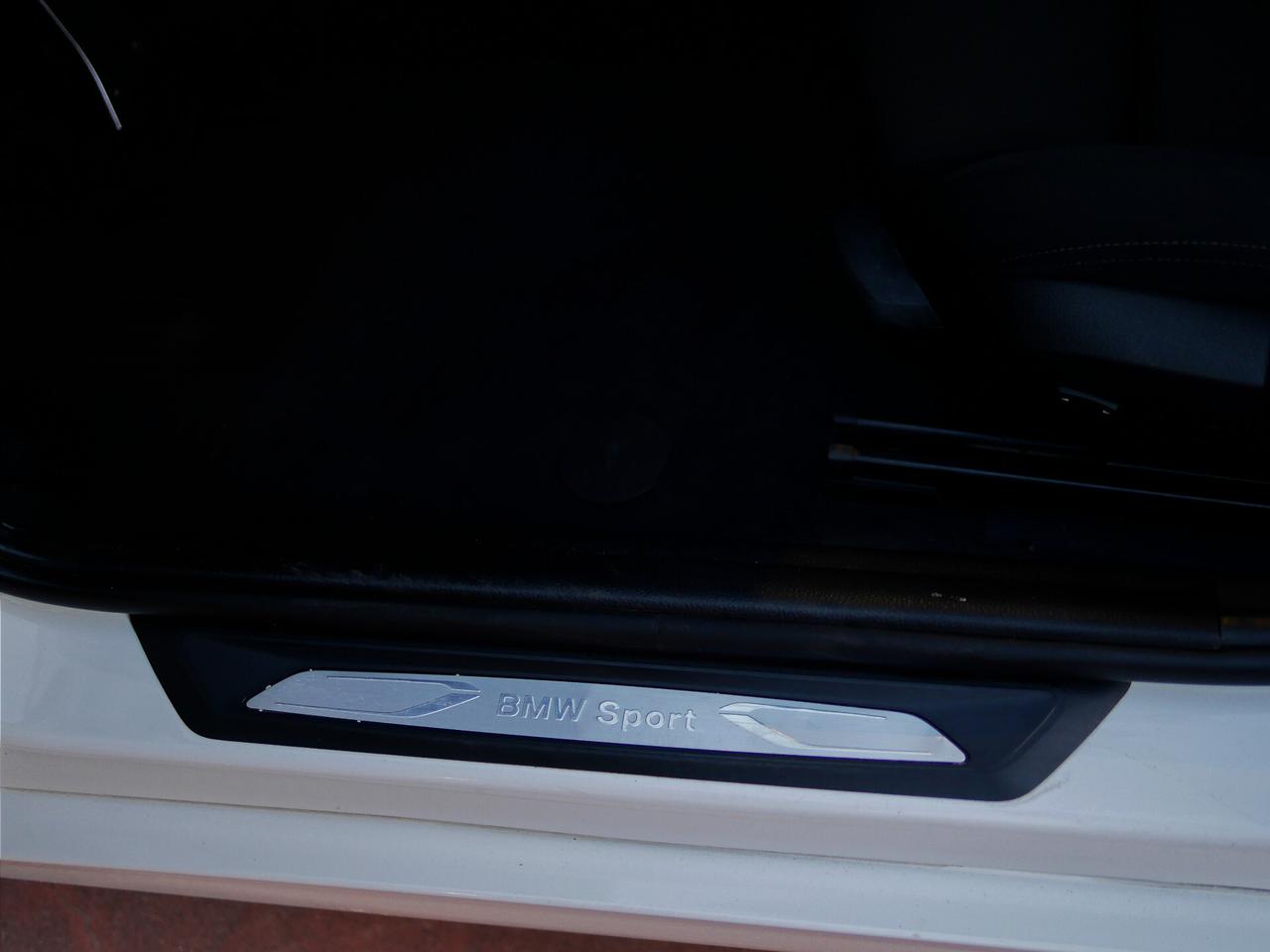 Bmw 120 120d xDrive 5p. Business Advantage