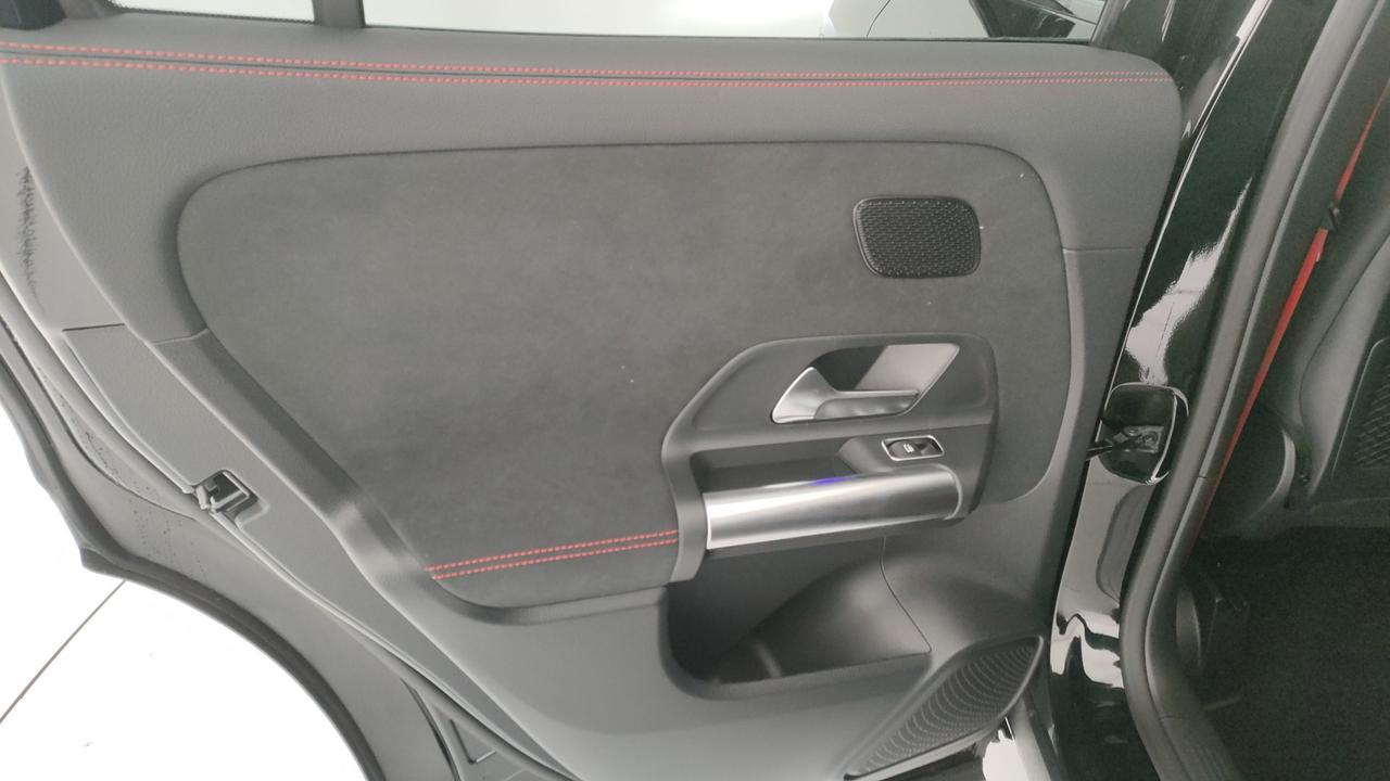 Mercedes-Benz Mercedes-AMG GLA 35 4MATIC