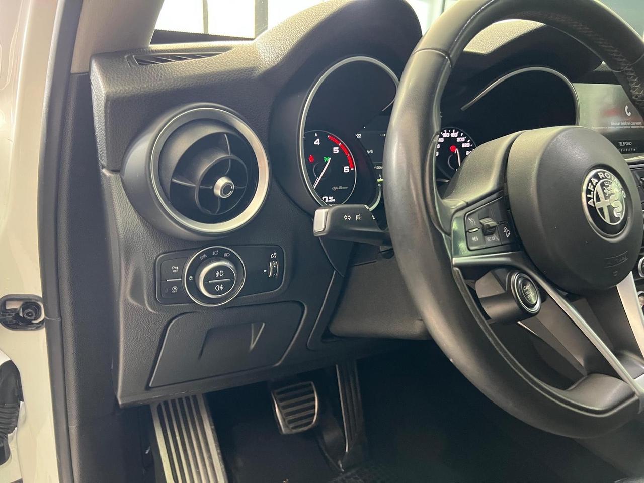 Alfa Romeo Stelvio 2.2 Turbodiesel 180 CV AT8 Q4 Executive