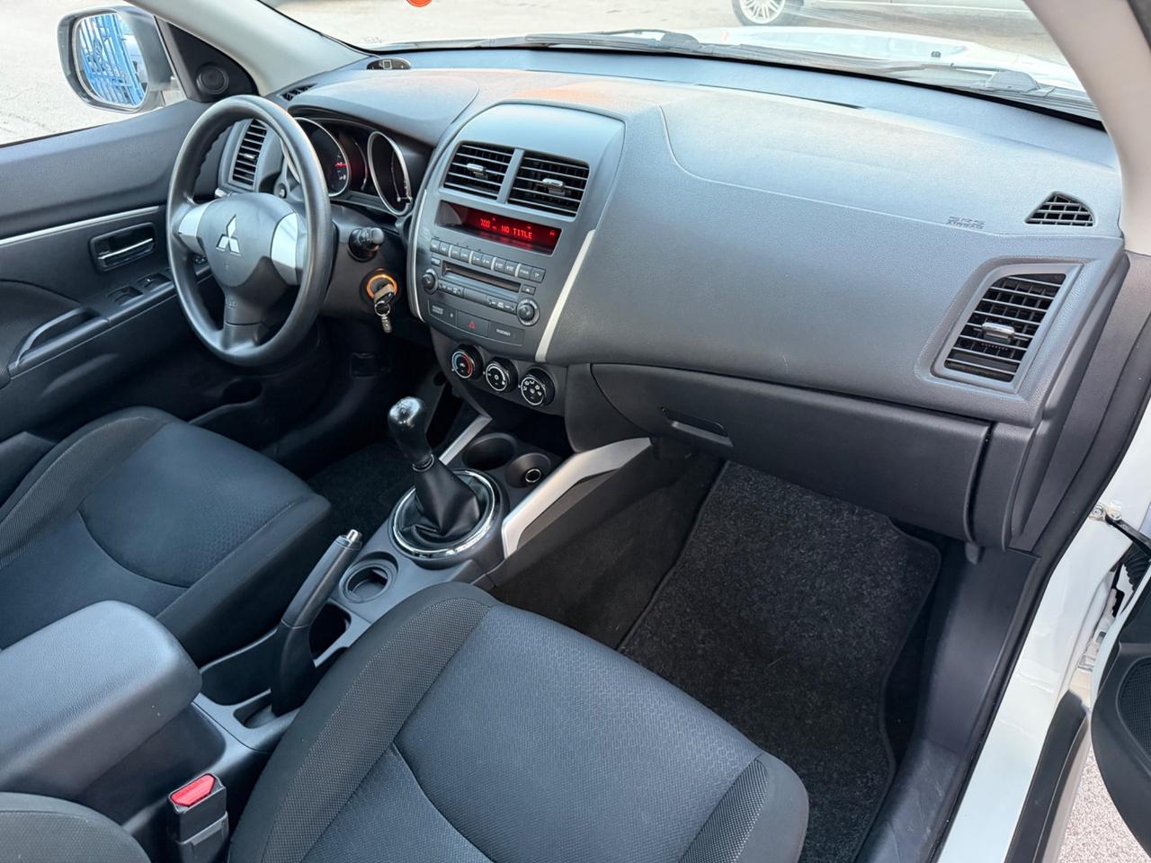 Mitsubishi ASX 1.6 benzina 117 cv 2011