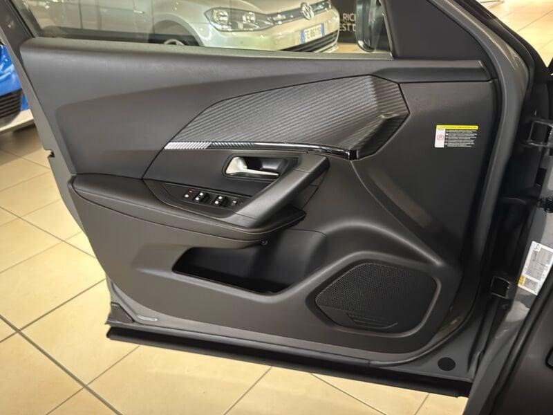 Peugeot 2008 PureTech 130 EAT8 Allure S/S