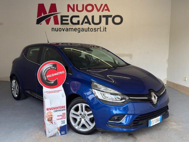 RENAULT Clio dCi 8V 75 CV 5 porte Moschino Intens