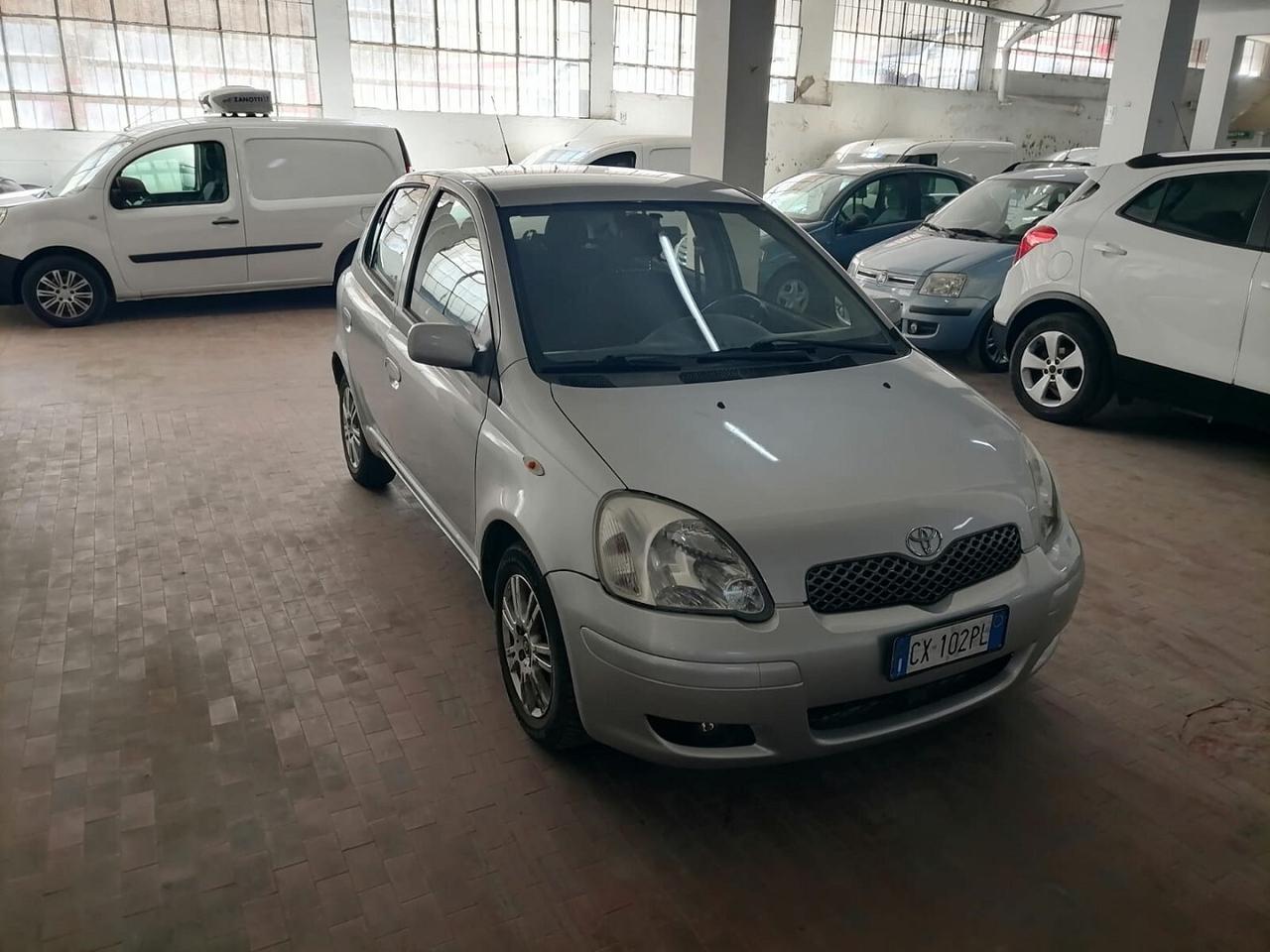 Toyota Yaris 1.0 16v Sol 5p OK NEOPATENTATI