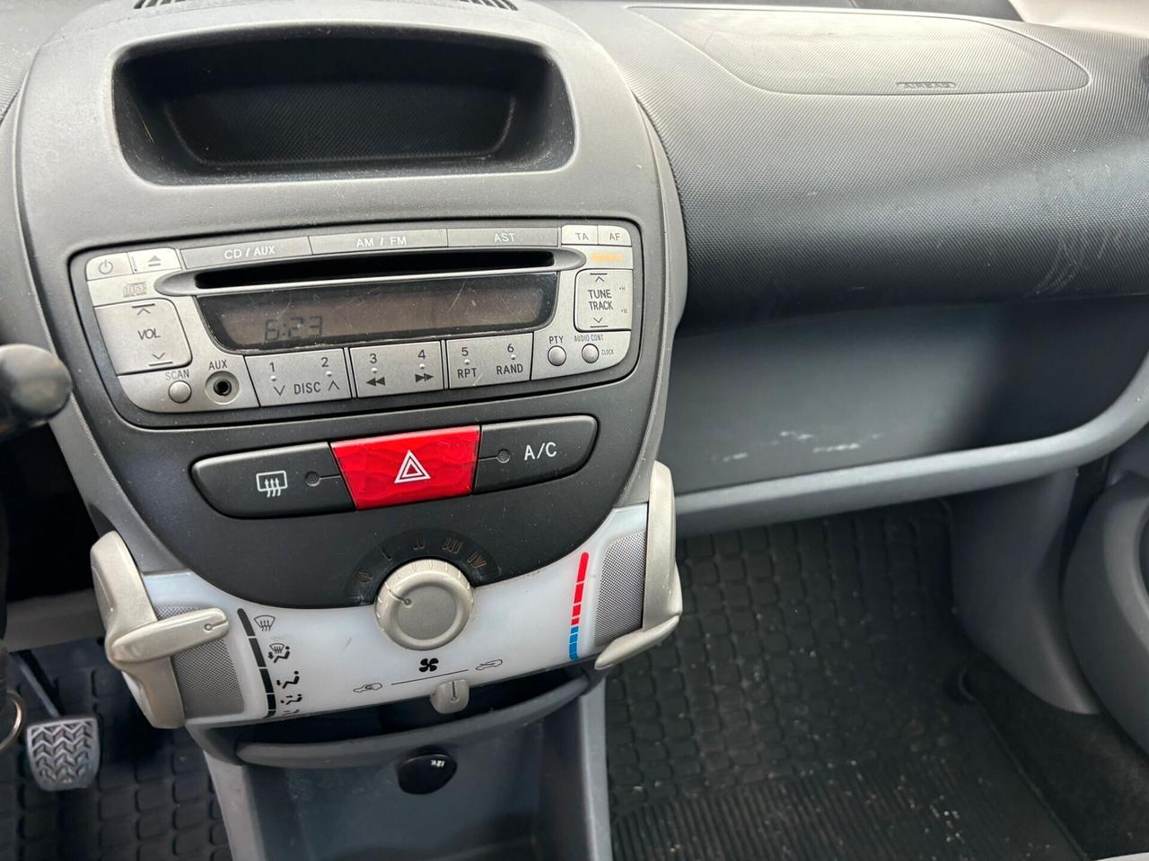 Citroen C1 1.4 HDi 55CV 5 porte airdream AMIC1 TARGADEMOLITA DAASSICURARE POLACCA