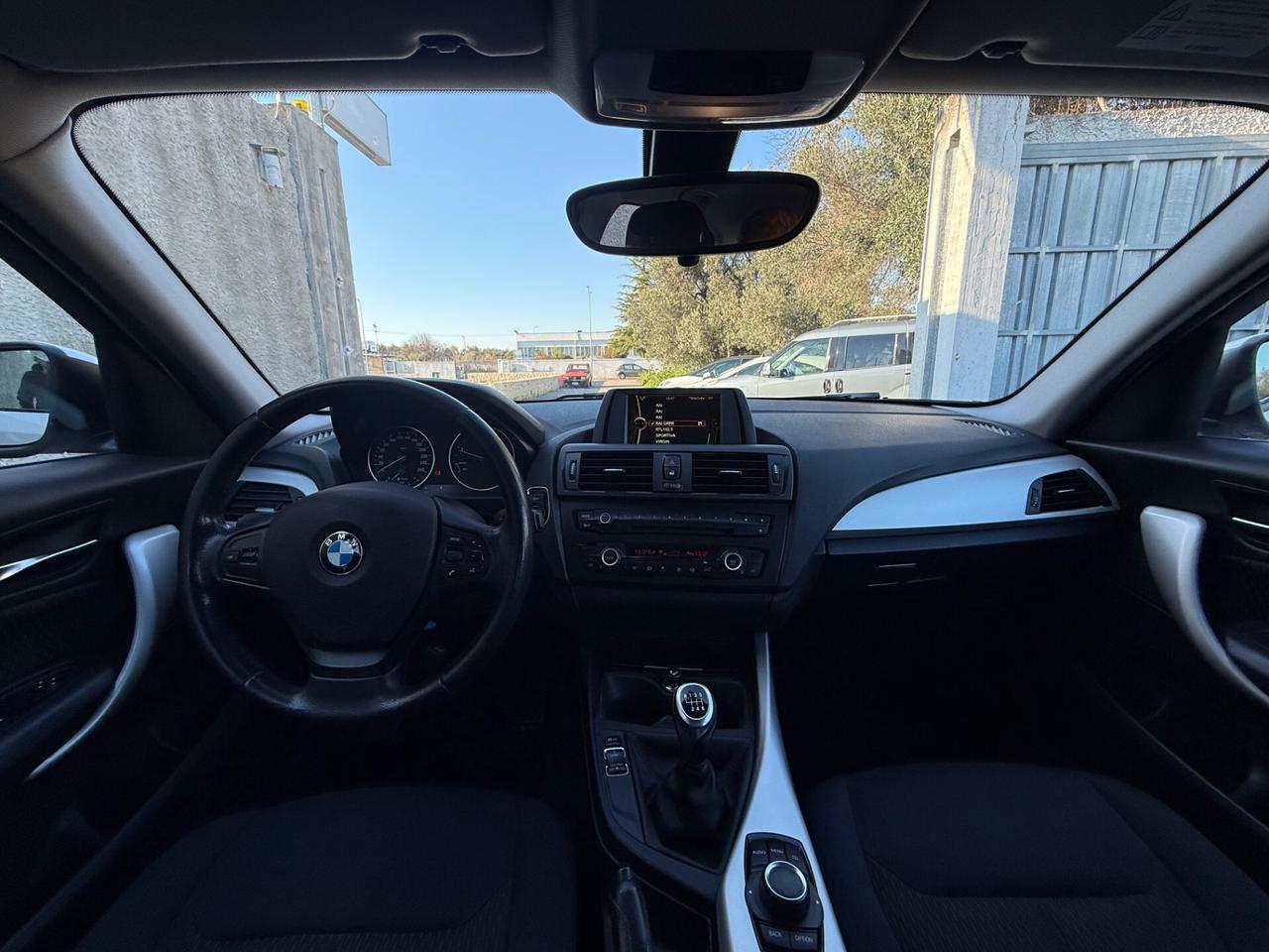 Bmw 118d 5p. Sport,Climatronic bizona,Xeno+Led,cerchi in lega,sensori di parcheggio,ecc.