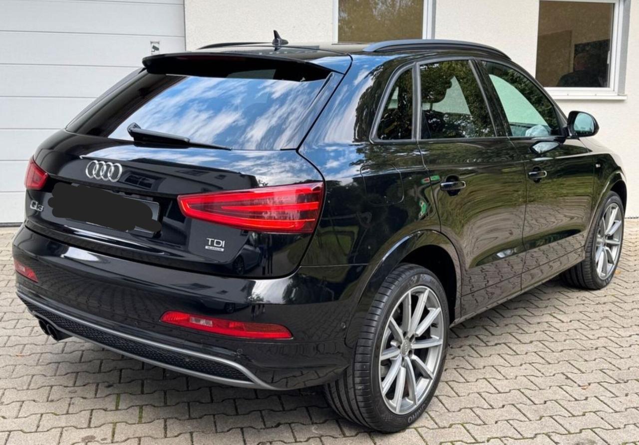 Audi Q3 2.0 TDI 177 CV quattro S tronic Line Edition