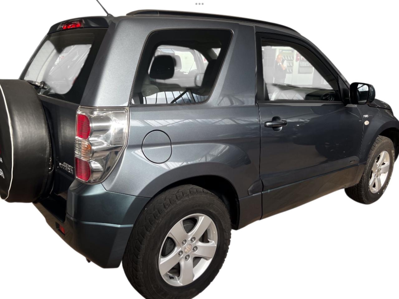 Suzuki Grand Vitara 1.9 DDiS 3 porte Perfetta 4x4