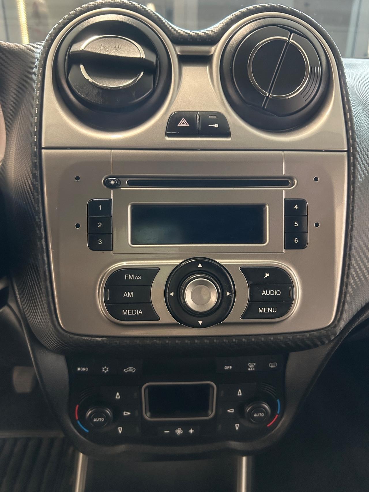 Alfa Romeo MiTo 1.3 JTDm 70kw 2011