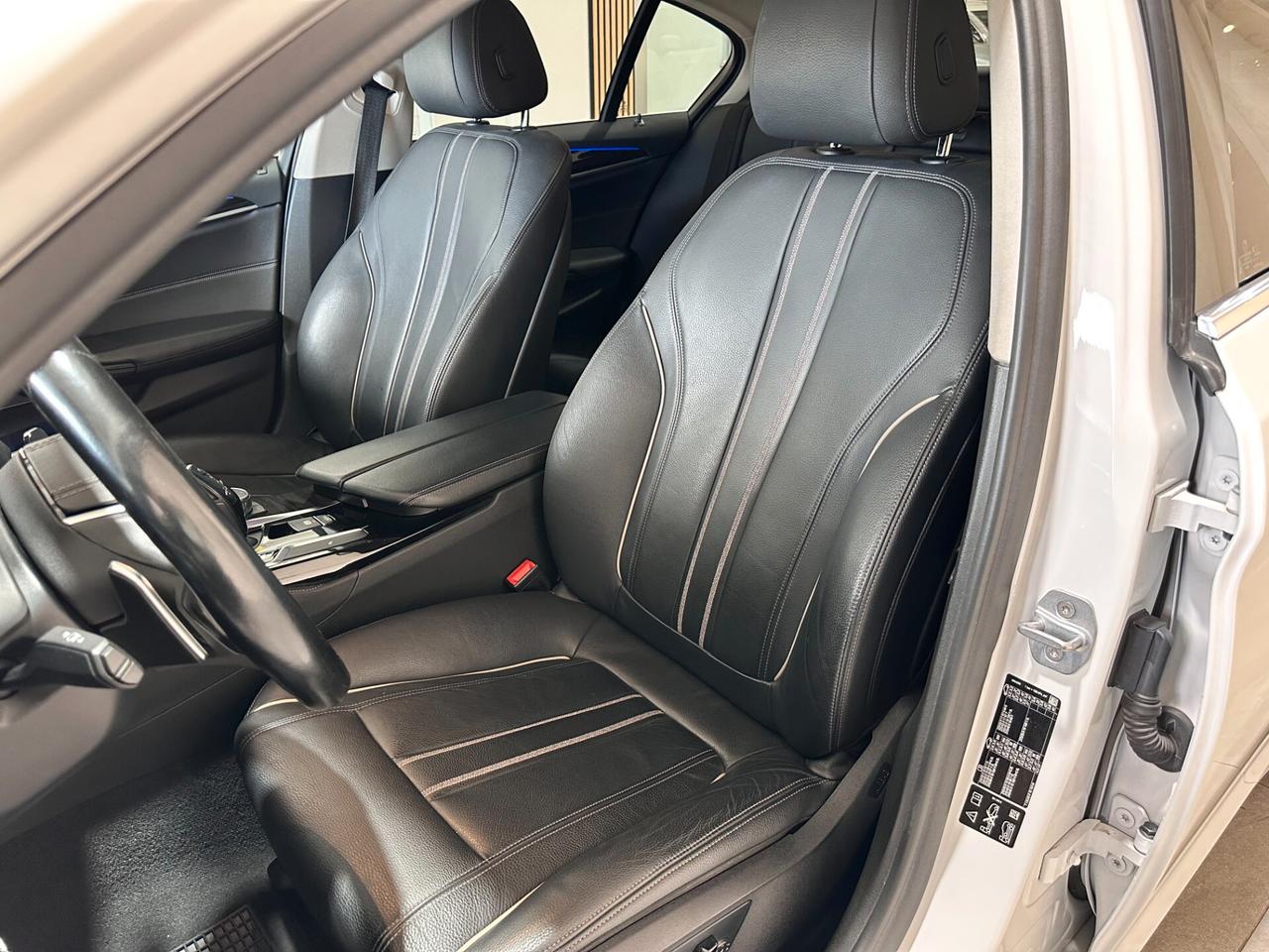 Bmw 530 530d xDrive Luxury - BERLINA - UNICO PROP.