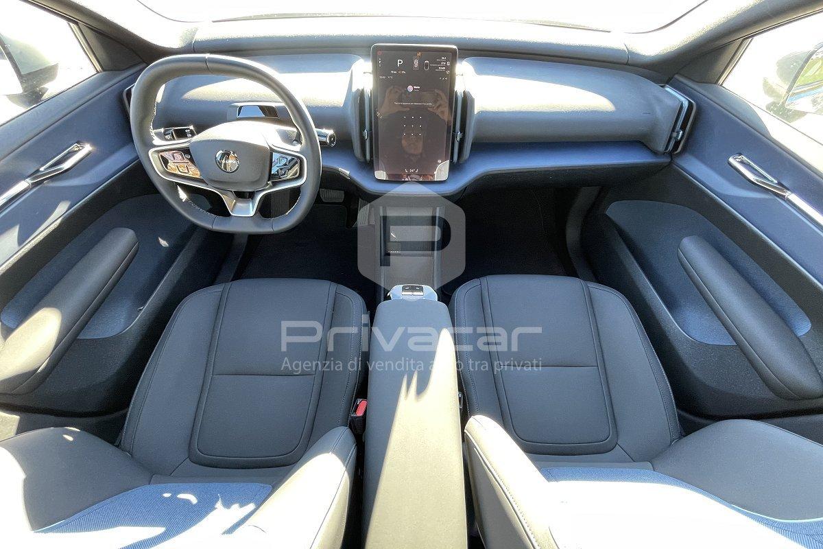 VOLVO EX30 Single Motor Extended Range RWD Core