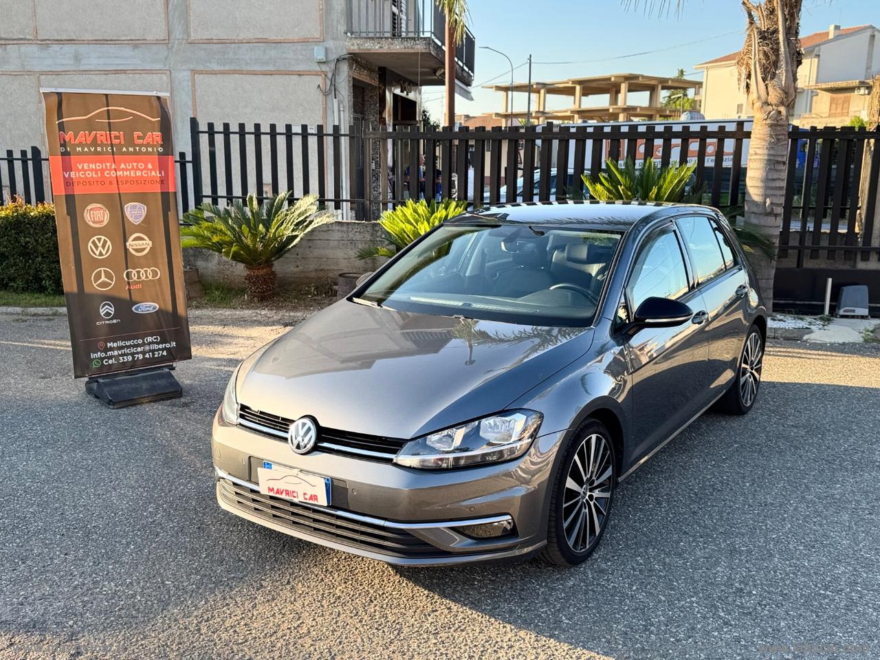VOLKSWAGEN Golf 1.6 TDI 115CV DSG 5p. Highline BMT