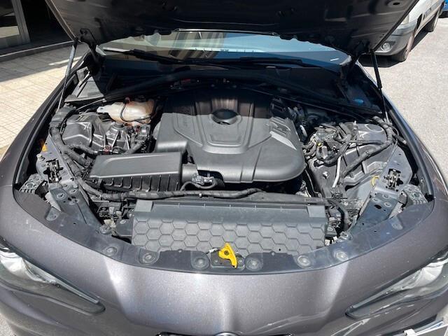 Alfa Romeo Giulia 2.2 Turbodiesel 160 CV AT8 Business