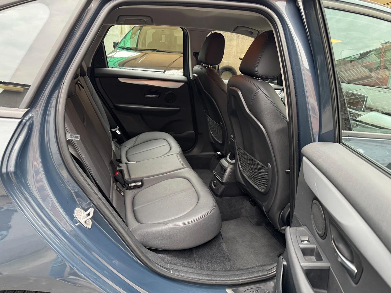 Bmw 2er Active Tourer 218i Luxury CAMBIO AUTOMATICO