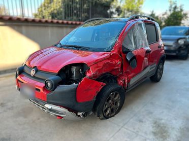 Fiat Panda 1.0 Hybrid Cross - 2022 Incidentata