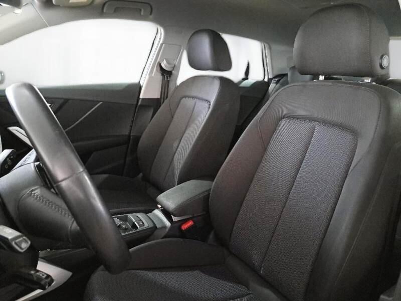 Audi Q2 35 TDI quattro S tronic Business