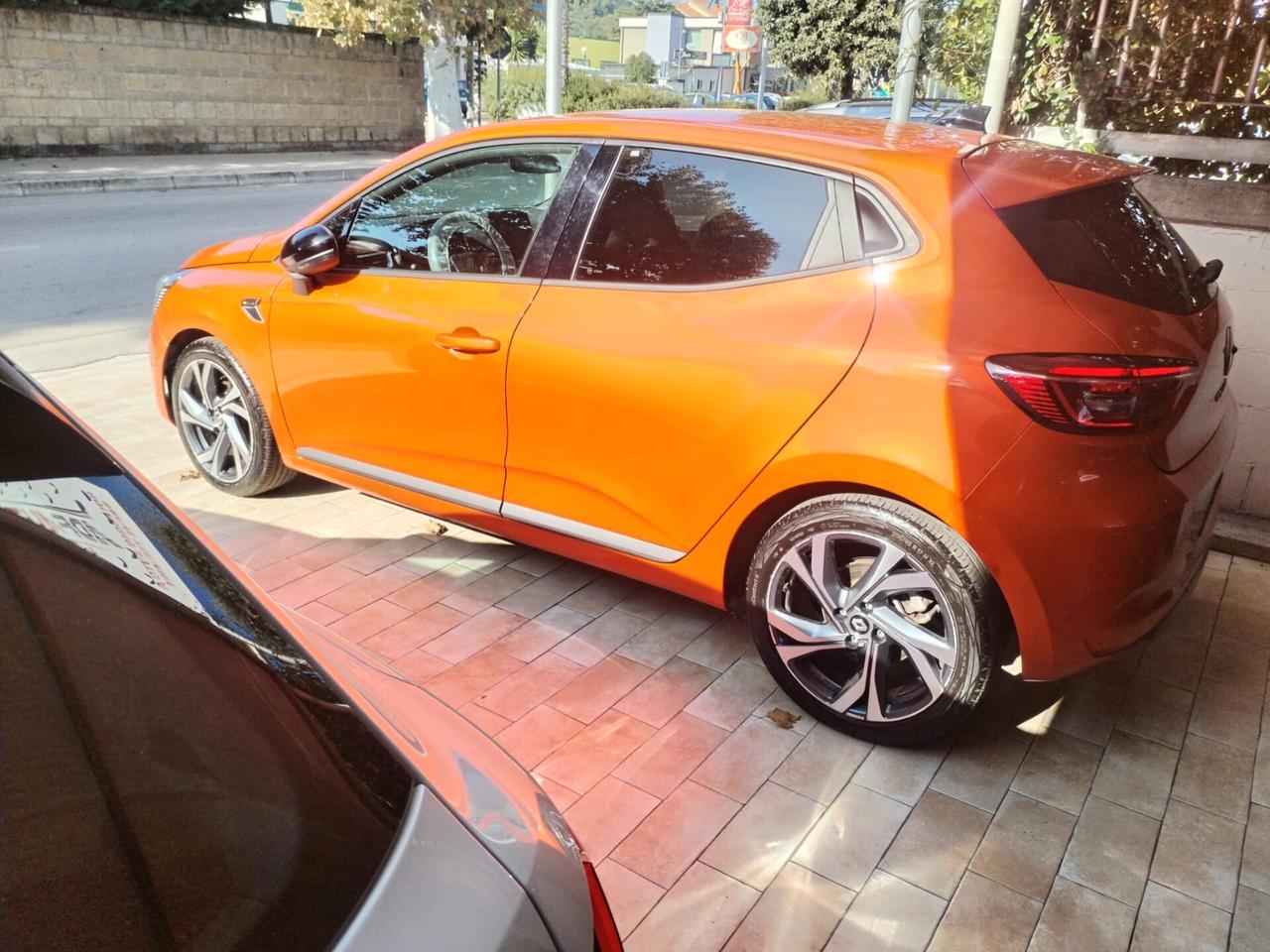 Renault Clio Full Hybrid E-Tech 140 CV 5 porte R.S. Line