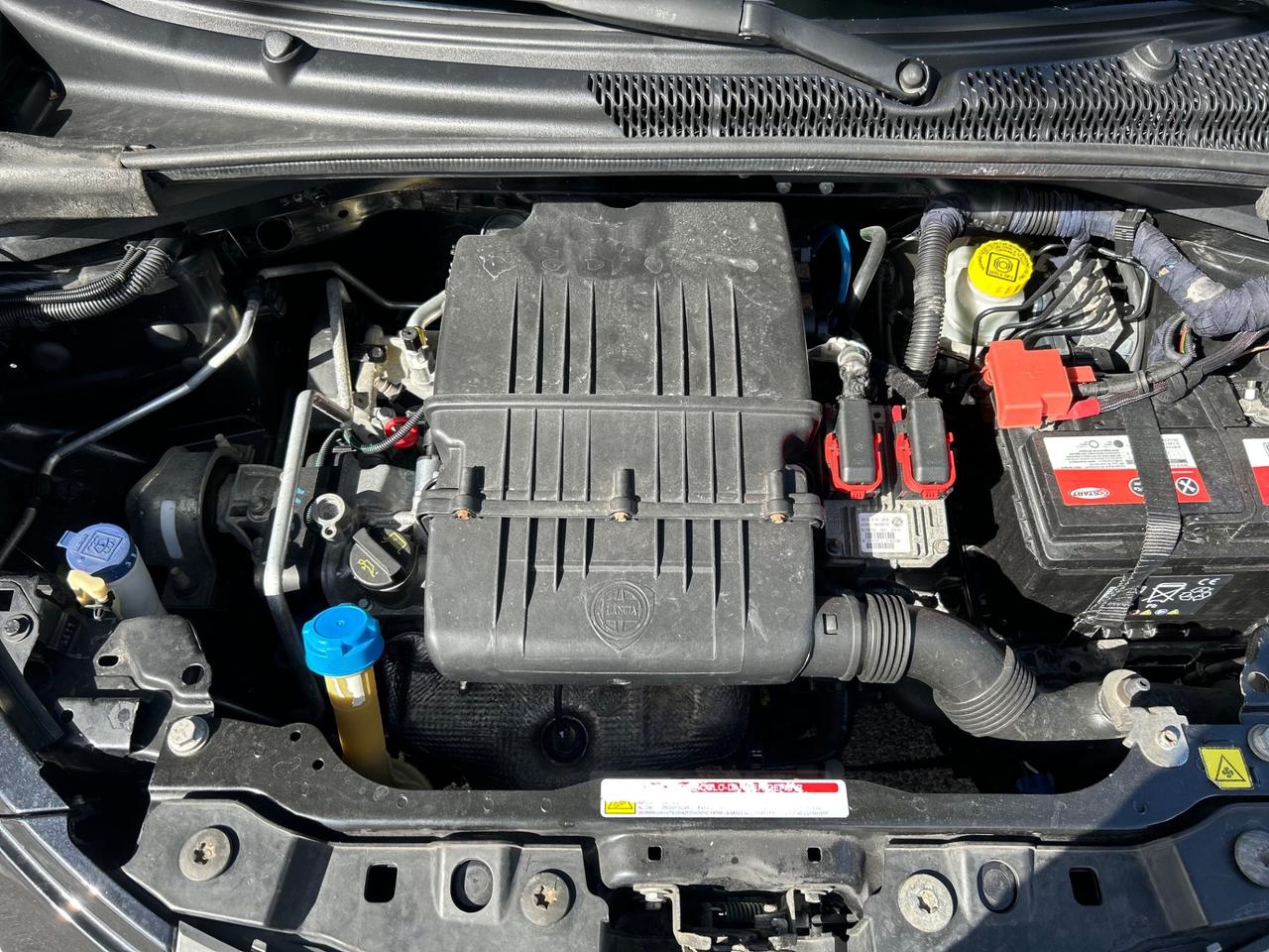 Lancia Ypsilon 1.2 Platinum