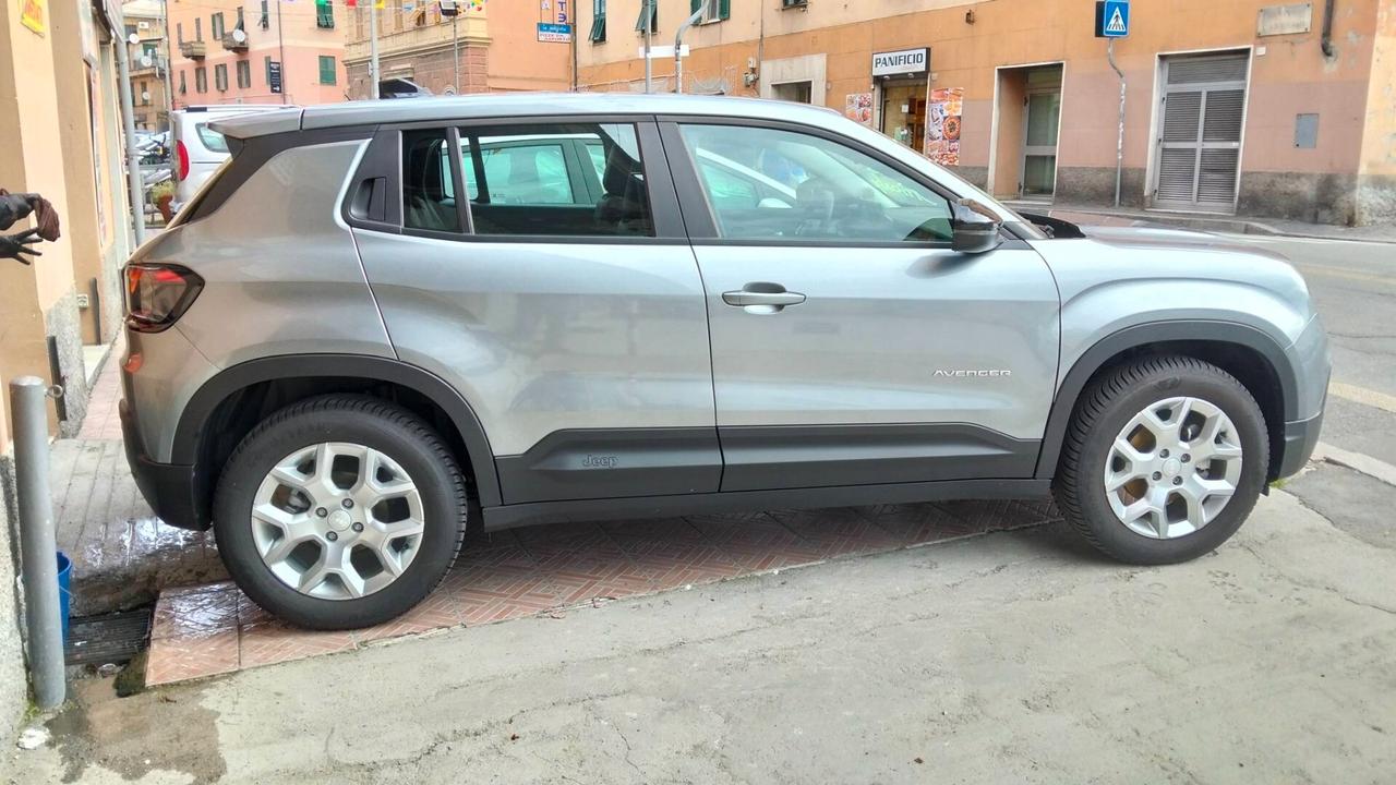 Jeep Avenger 1.2 Turbo 100 CV Altitude