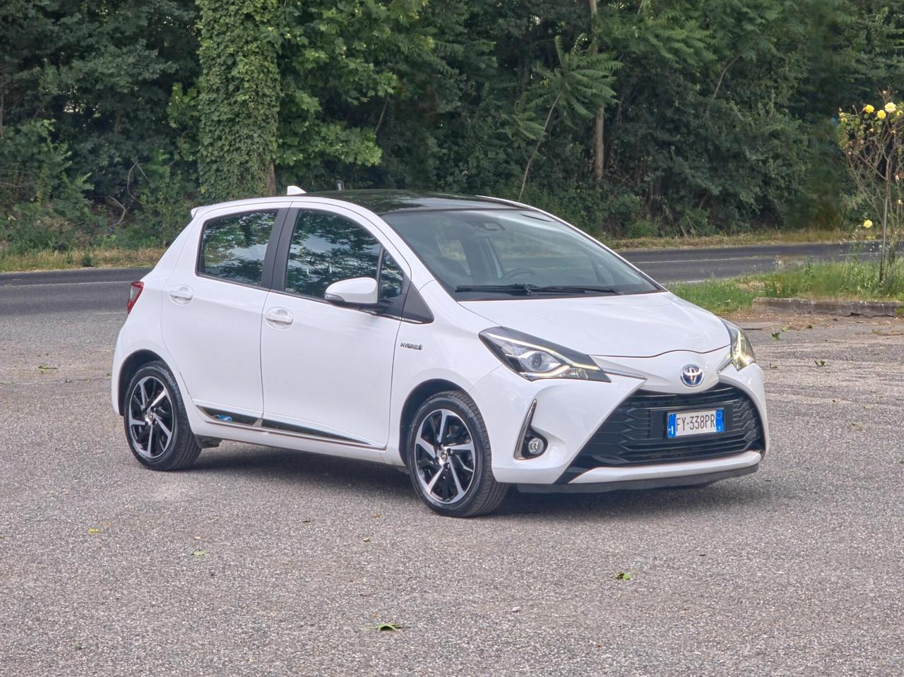 Toyota Yaris 1.5 Hybrid 5 porte GR-S E6 Automatico NEO 2019