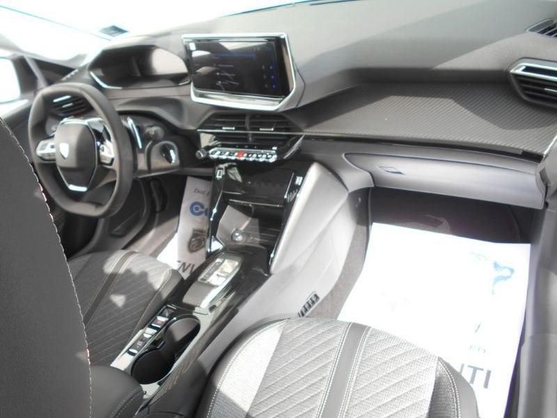 Peugeot 208 110 Allure Hybrid NAV Fin 9Perfet Sc36%