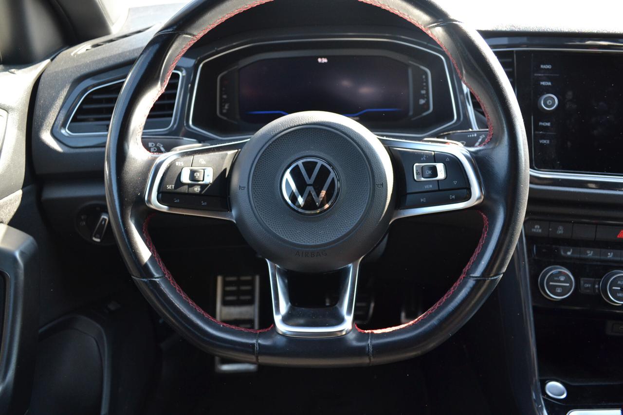 Volkswagen T-Roc 1.5 TSI DSG R-LINE