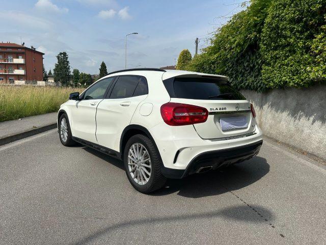 MERCEDES-BENZ GLA 220 CDI Automatic 4Matic Sport