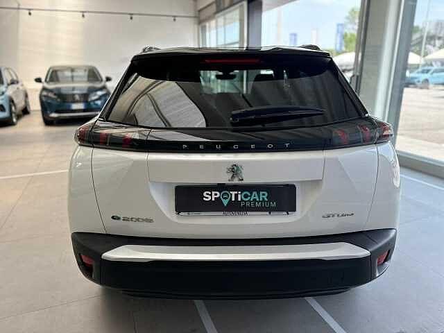 Peugeot 2008 motore elettrico 136 CV GT Line *TETTO PANORAMICO*