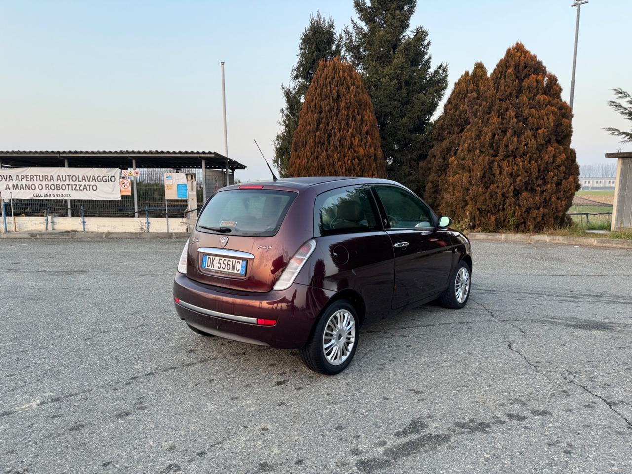 Lancia Ypsilon 1.3 MJT 75 CV