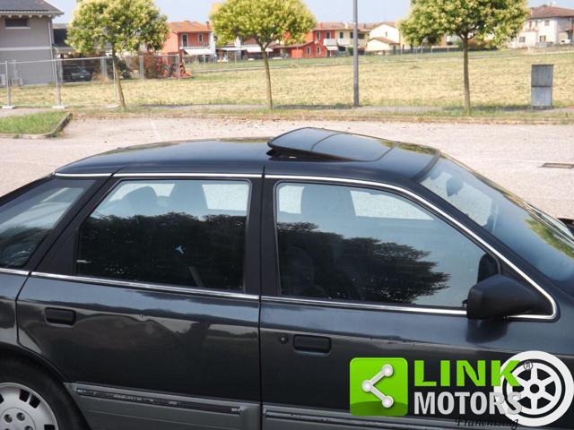 FORD Scorpio 2.0i Twin Cam 5 porte Ghia con impianto GPL