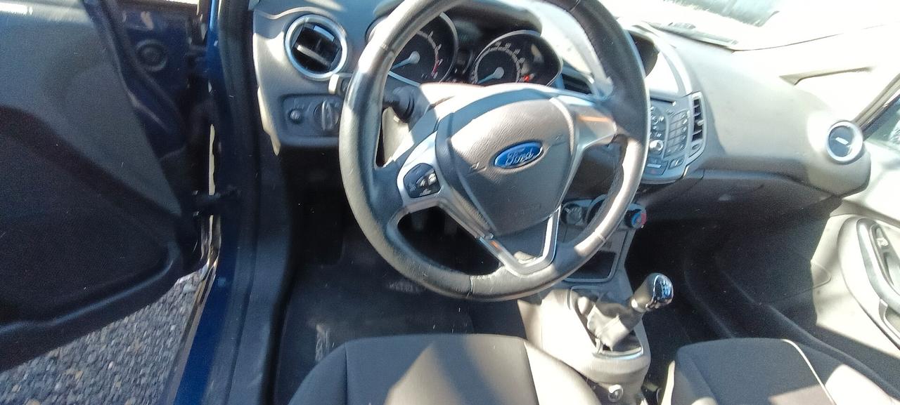 Ford Fiesta 1.4 5 porte Bz.- GPL Black & White Edition