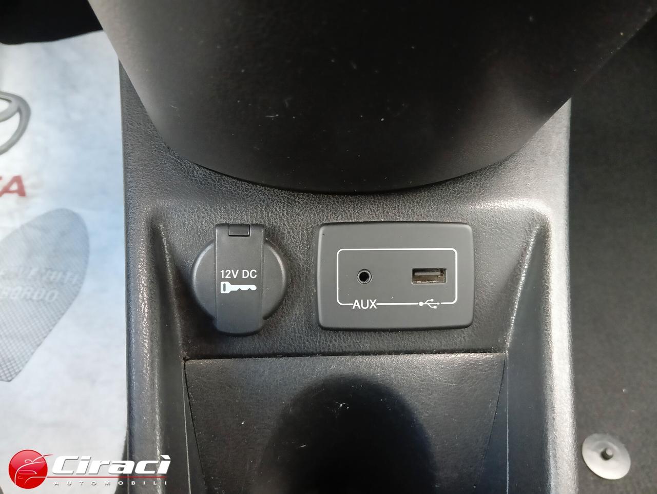 Lancia Ypsilon 1.2 69 CV 5p GPL Gold