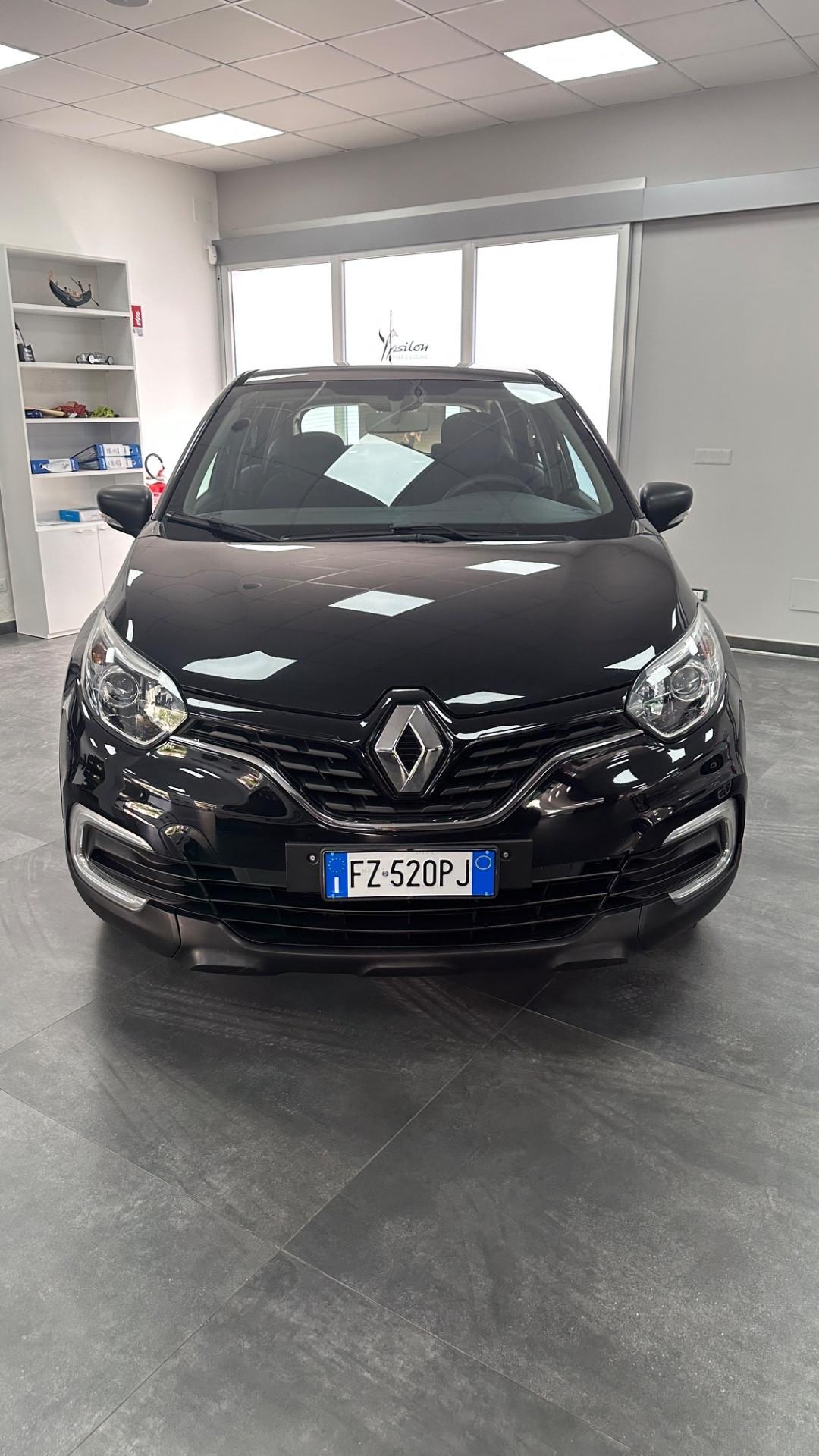 Renault Captur TCe 12V 90 CV Business