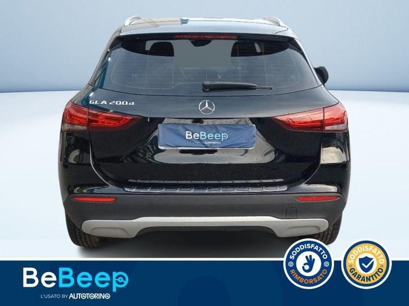 Mercedes-Benz GLA 200 D BUSINESS AUTO