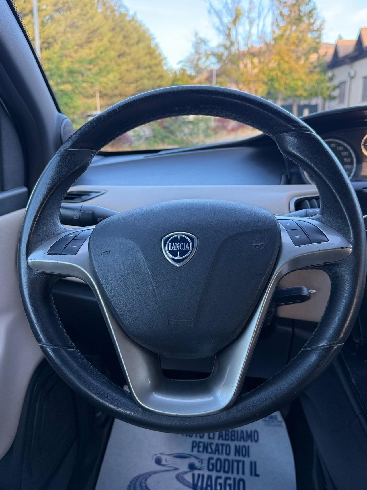 Lancia Ypsilon 1.3 MJT 16V 95 CV 5 porte S&S Gold