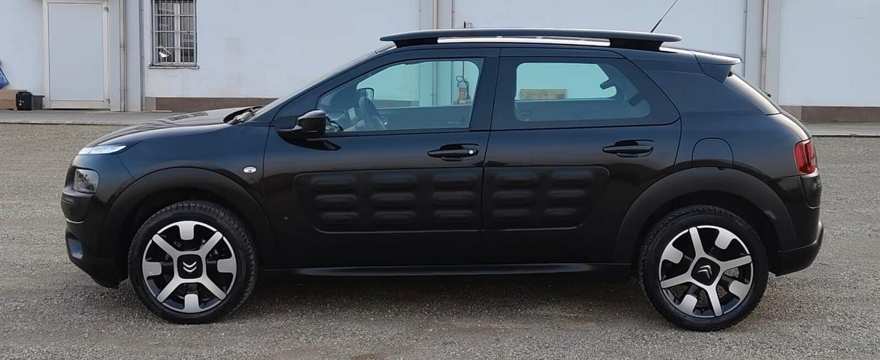 Citroen C4 Cactus BlueHDi 100 Shine