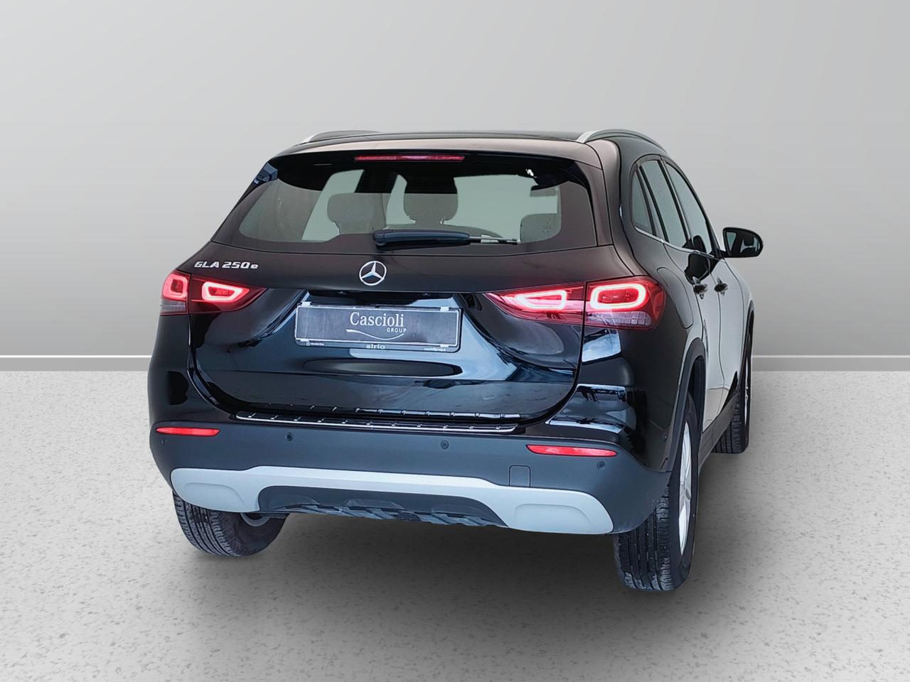 Mercedes-Benz GLA-H247 2020 - GLA 250 e phev (eq-power) Sport auto