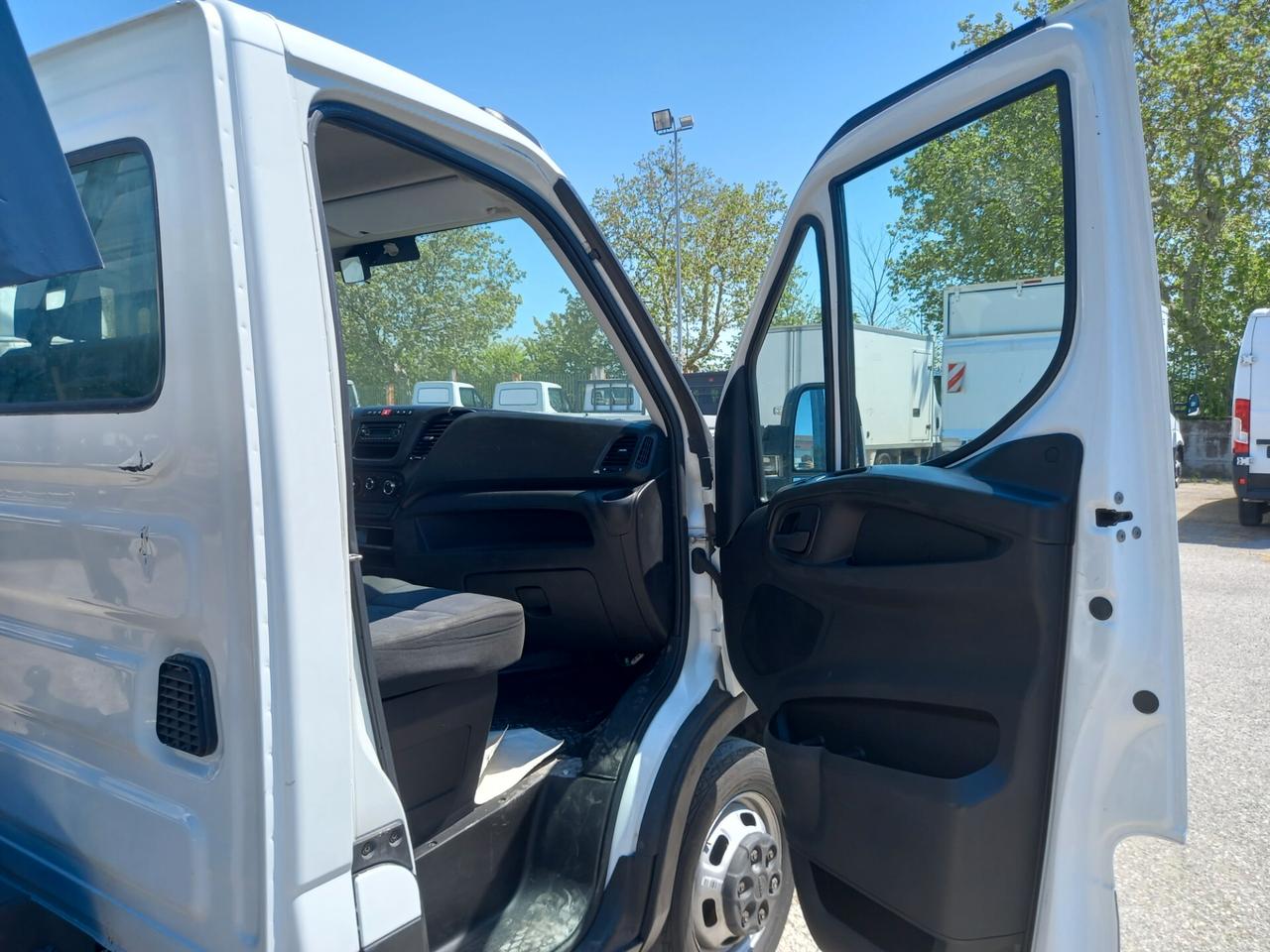 IVECO 35C14 - Cassone Ribaltabile Trilaterale "Nuovo di Fabbrica" (C34)