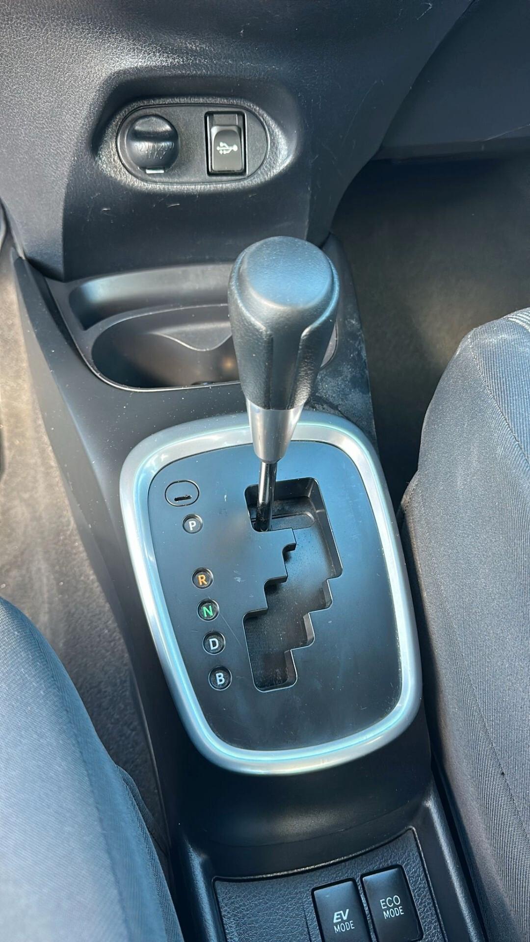 Toyota Yaris 1.5 Hybrid 5 porte Business