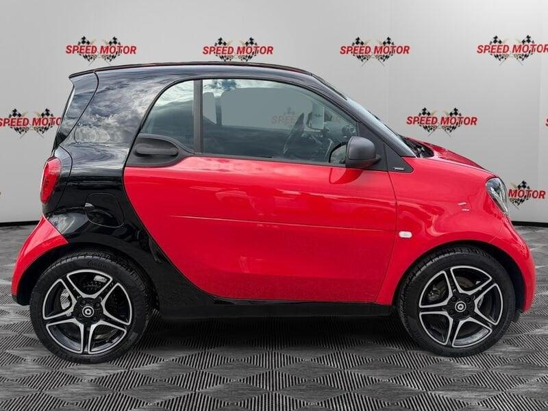smart fortwo Fortwo 1.0 Twinamic Passion 71cv, PANORAMA, LED!