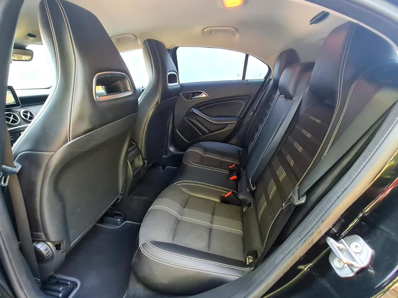 Mercedes-benz A 180 d Sport Next