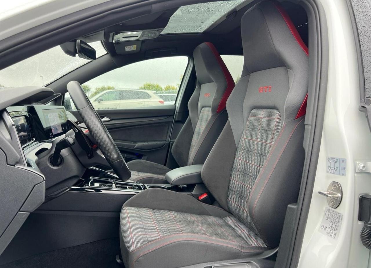 Volkswagen Golf 8 GTI 2.0 TSI BlackStyle